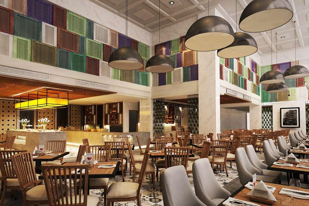 Melia Bandung Dago Hotel Restaurant billede